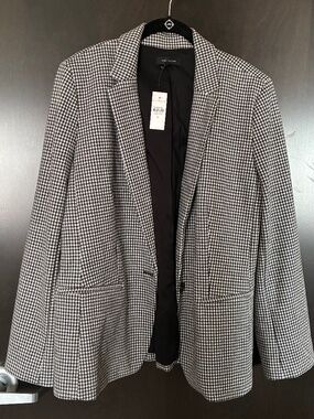 NWT Talbots houndstooth suit